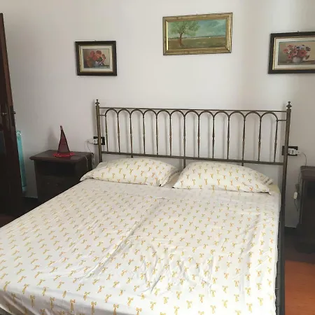 In Campagna Al Mare Apartamento Quiliano